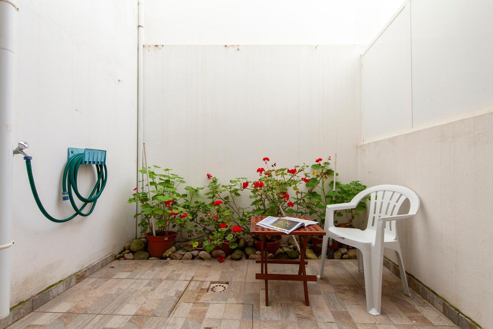 ラゴス B28 - Stylish Typical Houseヴィラ エクステリア 写真